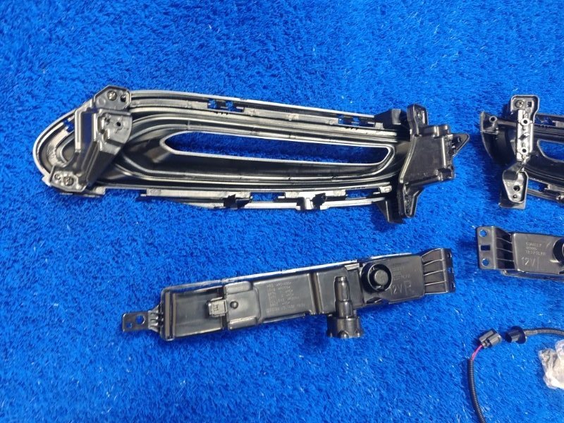 Туманки передние Vezel 2013-2018 RU