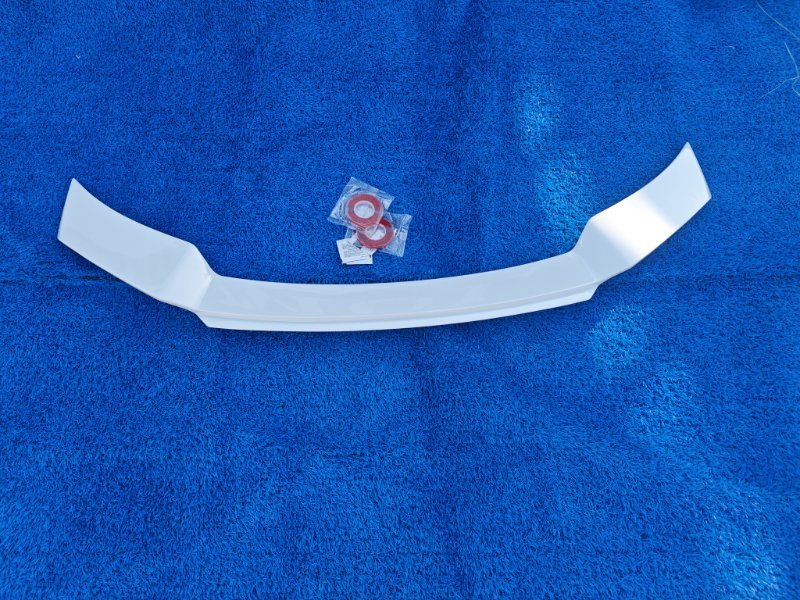 Спойлер задний toyota C-HR 2016-2022 новая