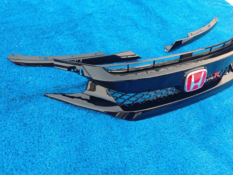 Решетка радиатора передняя Civic 2019-2021