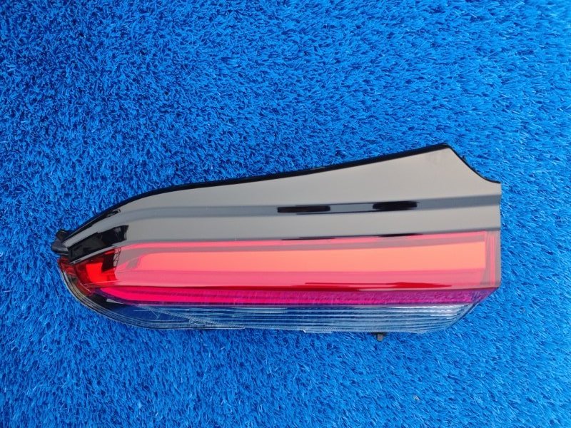 Стоп вставка задний правый Toyota Rav4 50