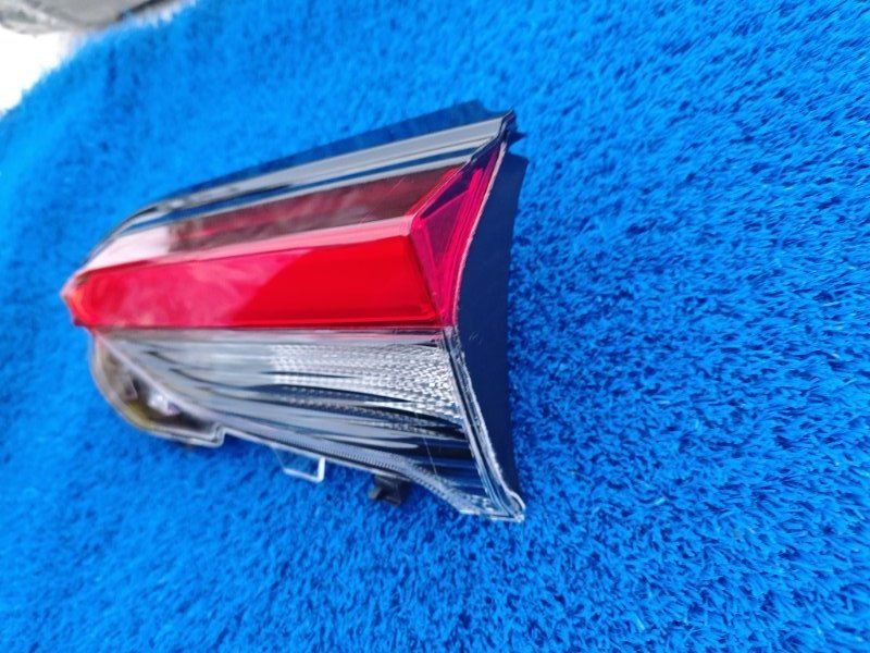 Стоп вставка задний правый Rav4 2020-2024 50