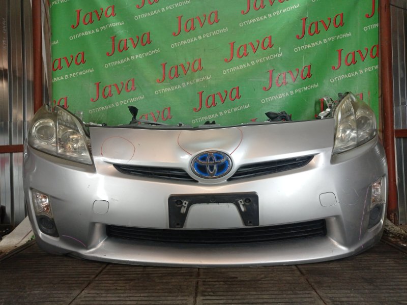 Ноускат Toyota Prius ZVW30 2ZR-FXE 2011 передний (б/у) ГАЛОГЕН. ВМЯТИНЫ. ПОДОРВАН СНИЗУ.