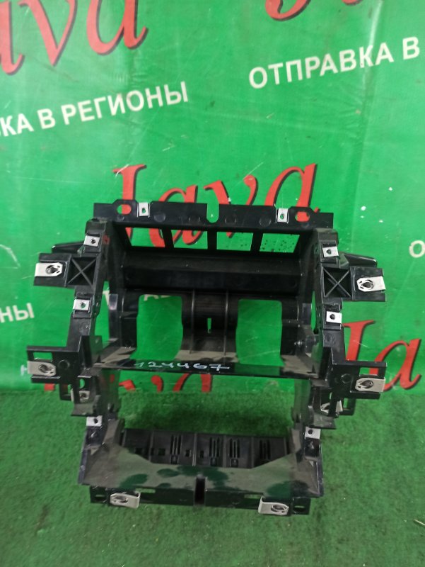 Кронштейн магнитолы Land Rover Range Rover Evoque L538 204PT 2012 (б/у)