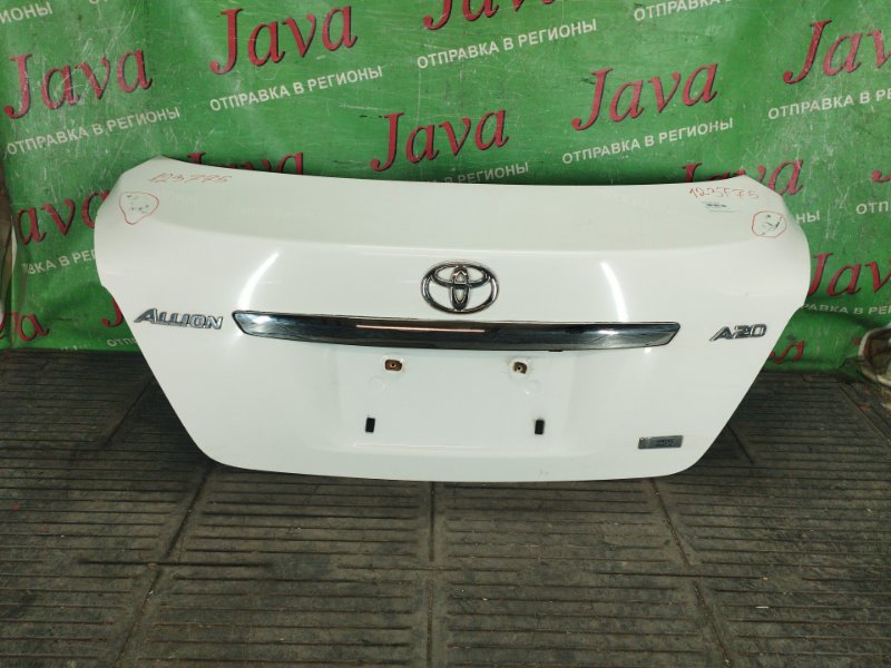 Крышка багажника Toyota Allion ZRT261 3ZR-FAE 2011 задняя (б/у) ПОТЕРТОСТИ. ТЫЧКА