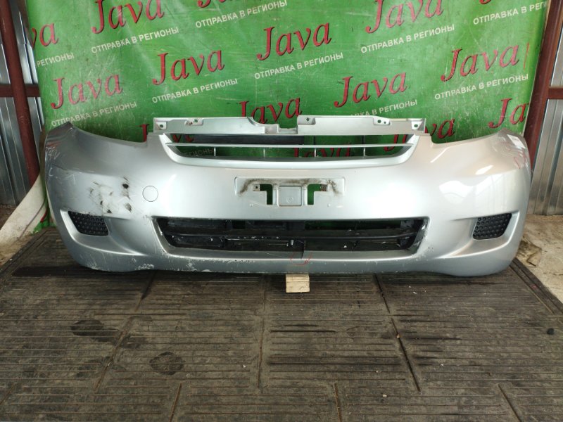 Бампер Toyota Passo KGC10 1KR-FE 2008 передний (б/у) 2-я МОДЕЛЬ. ПОТЕРТОСТИ. СКОЛЫ КРАСКИ. ПОДОРВАН. ЛОМ КРЕЛПЕНИЙ.