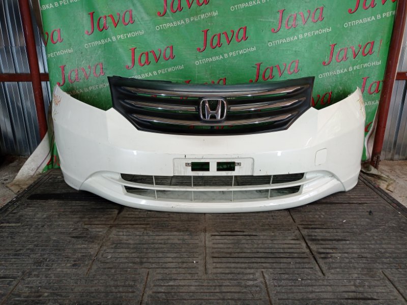 Бампер Honda Freed GB3 L15A 2010 передний (б/у) ПОТЕРТОСТИ.