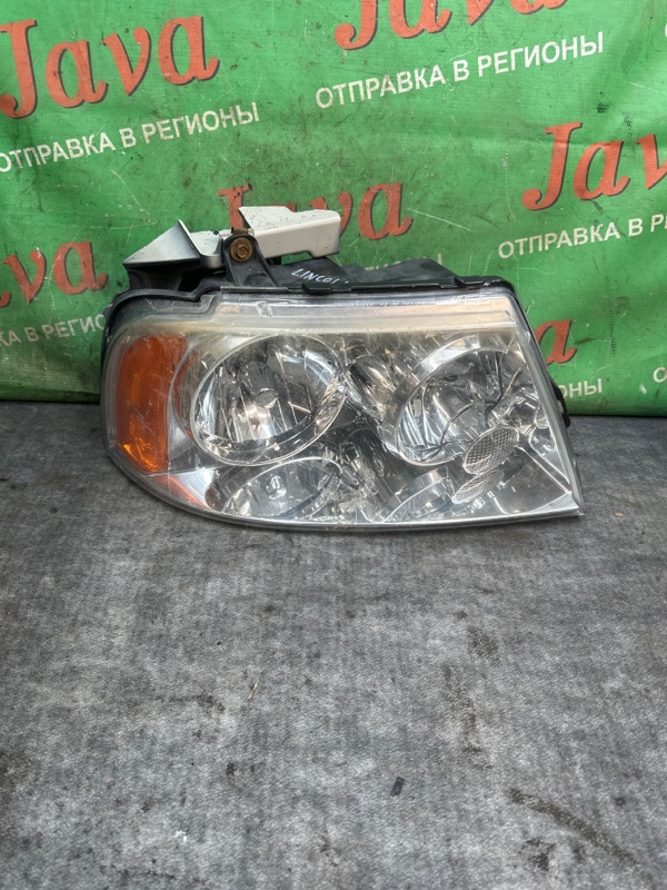 Запчасть фара передняя правая LINCOLN NAVIGATOR 2005 U228 TRITON 3V контрактная Фара передняя правая LINCOLN NAVIGATOR 2005 U228 TRITON 3V контрактная