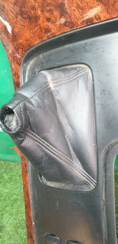 Консоль кпп LAND CRUISER 2002 UZJ100 2UZ-FE