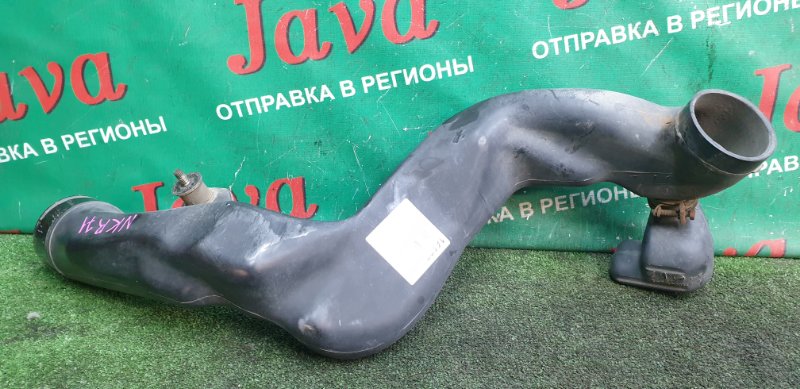 Патрубок воздушного фильтра ISUZU ELF 2001 NKR71 4HG1 контрактная