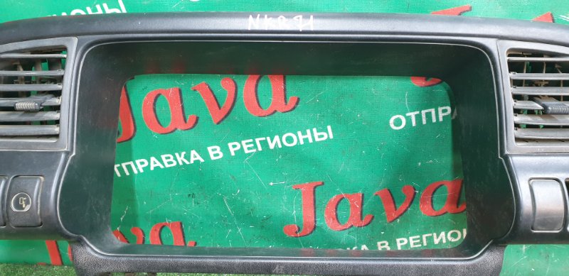 Консоль под щиток приборов ELF 2001 NKR71 4HG1 Консоль под щиток приборов ELF 2001 NKR71 4HG1