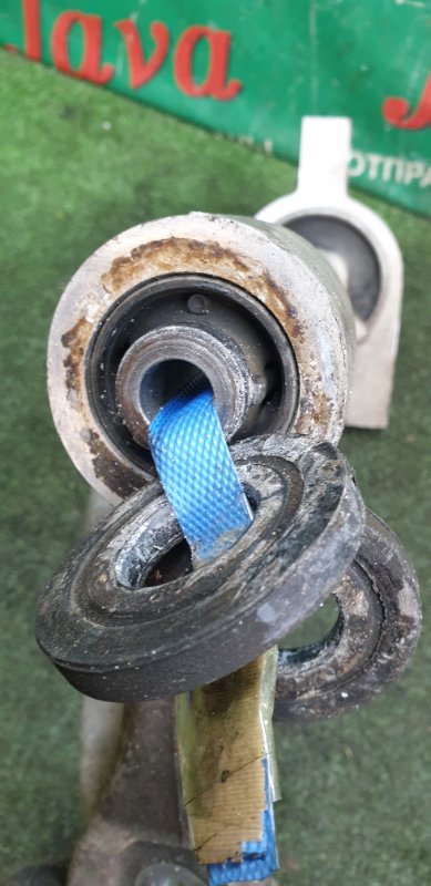 Рычаг нижний передний правый FUGA 2008 PY50 VQ35HR