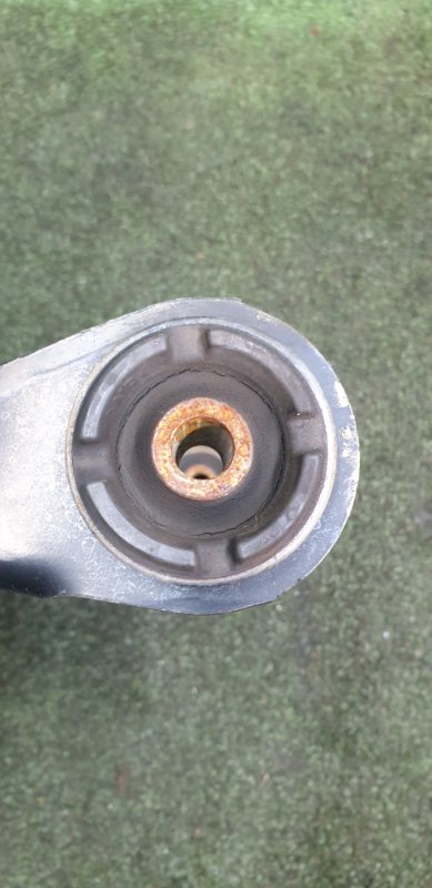 Рычаг верхний передний правый CROWN 2008 GRS182 3GR-FSE