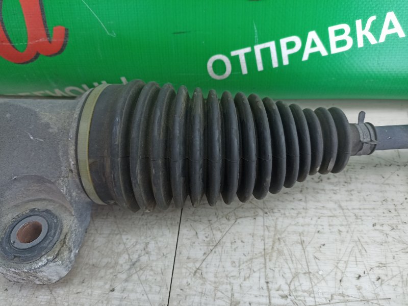 Рулевая рейка передняя для TOYOTA BB QNC21 3SZ-VE 3 ракурс Рулевая рейка передняя для TOYOTA BB QNC21 3SZ-VE 3 ракурс