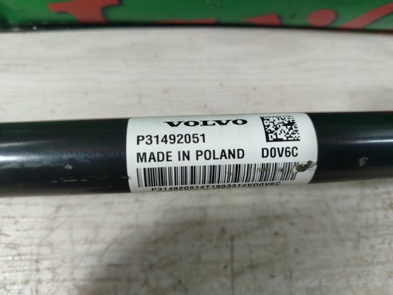 Привод левый задний для VOLVO V60 ZB420 B4204T23, P31492051, P31492051 4 ракурс Привод левый задний для VOLVO V60 ZB420 B4204T23, P31492051, P31492051 4 ракурс