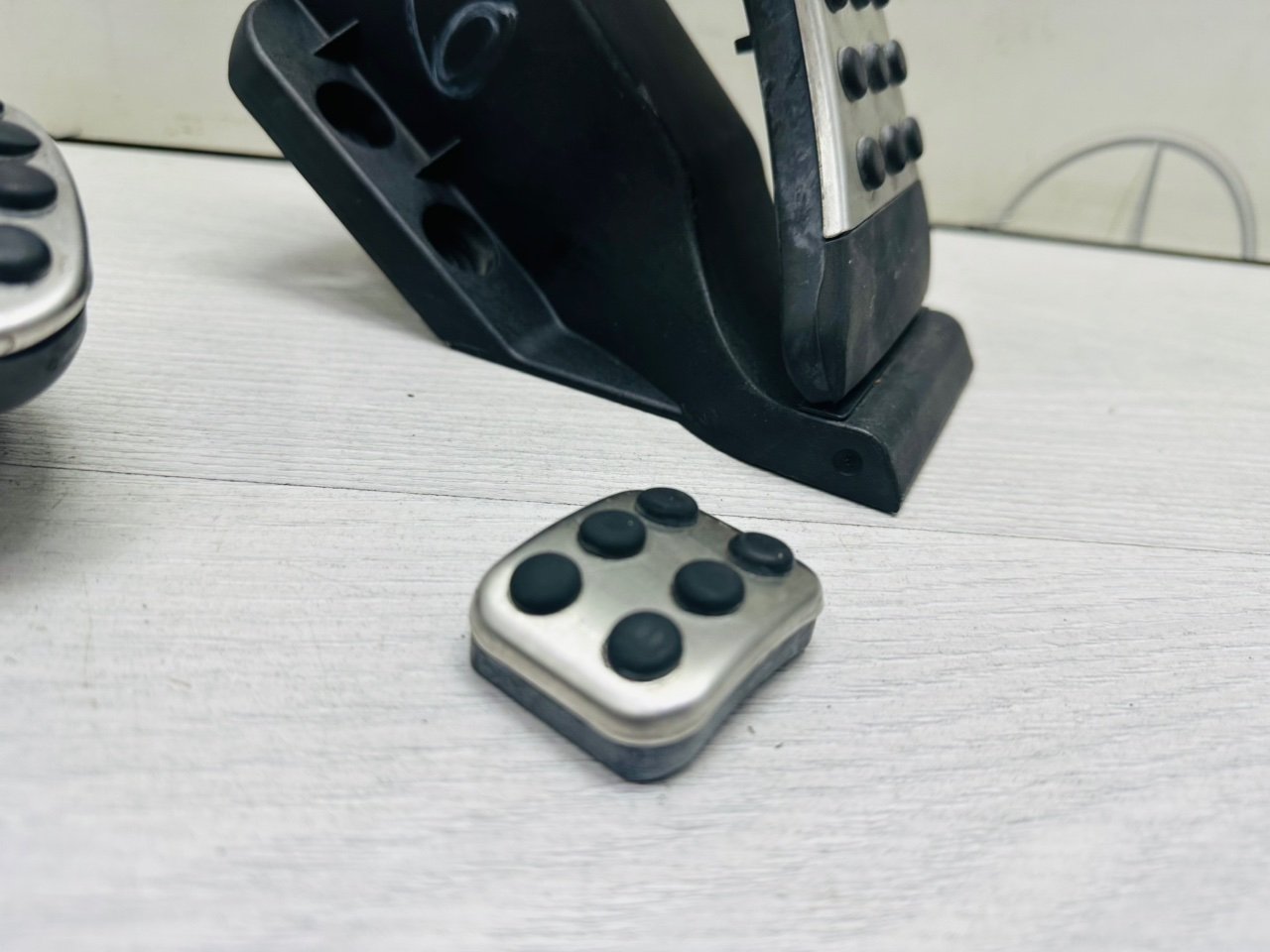 Педаль газа W212 2013 M274 Педаль газа W212 2013 M274