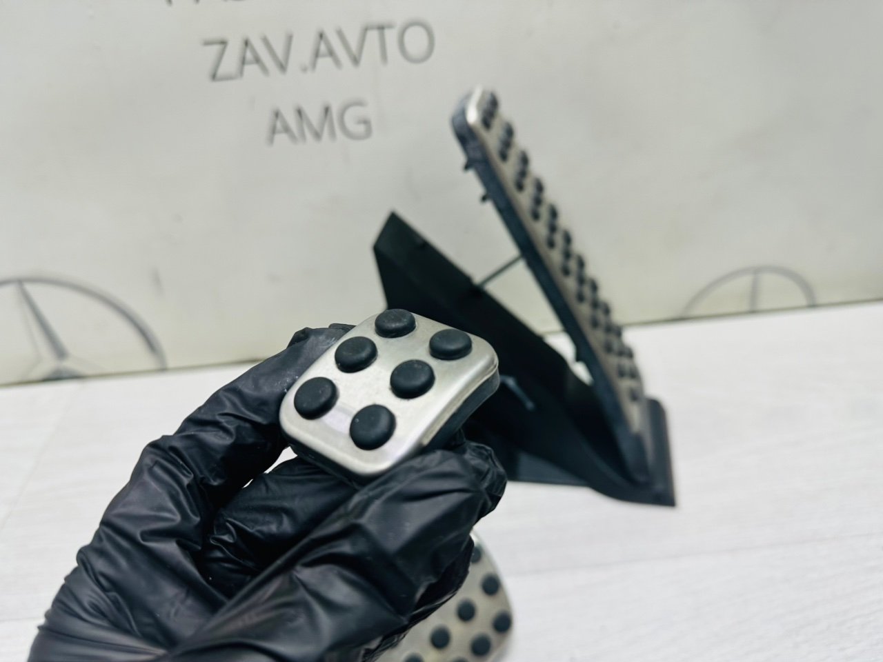 Педаль газа Mercedes-Benz W204 M271.8