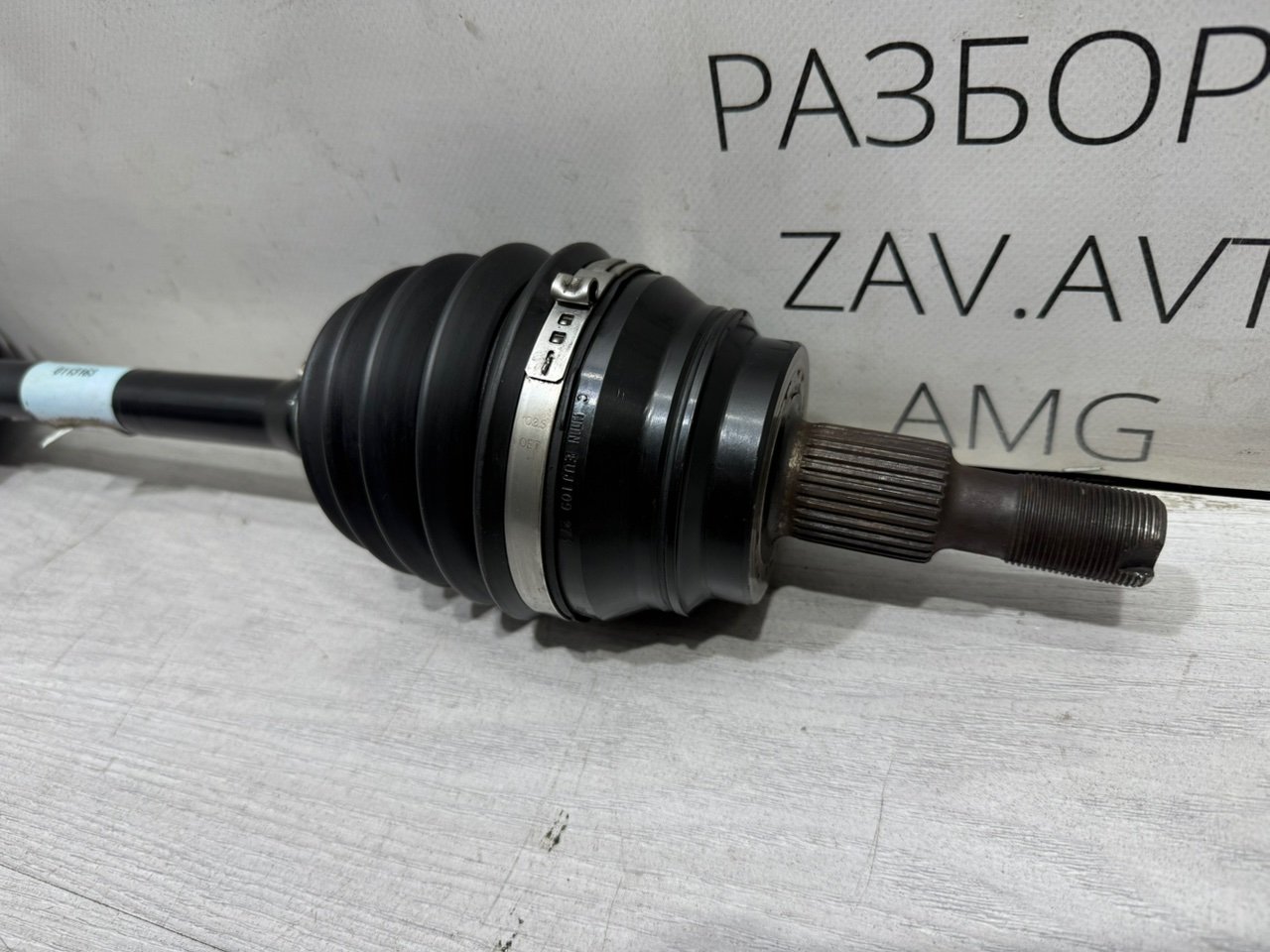 Привод передний левый W166