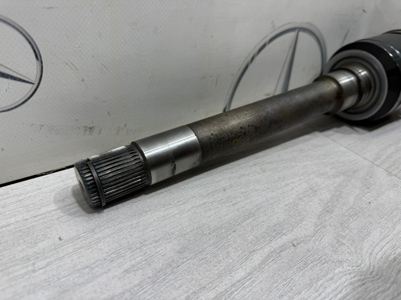 Привод передний правый W166