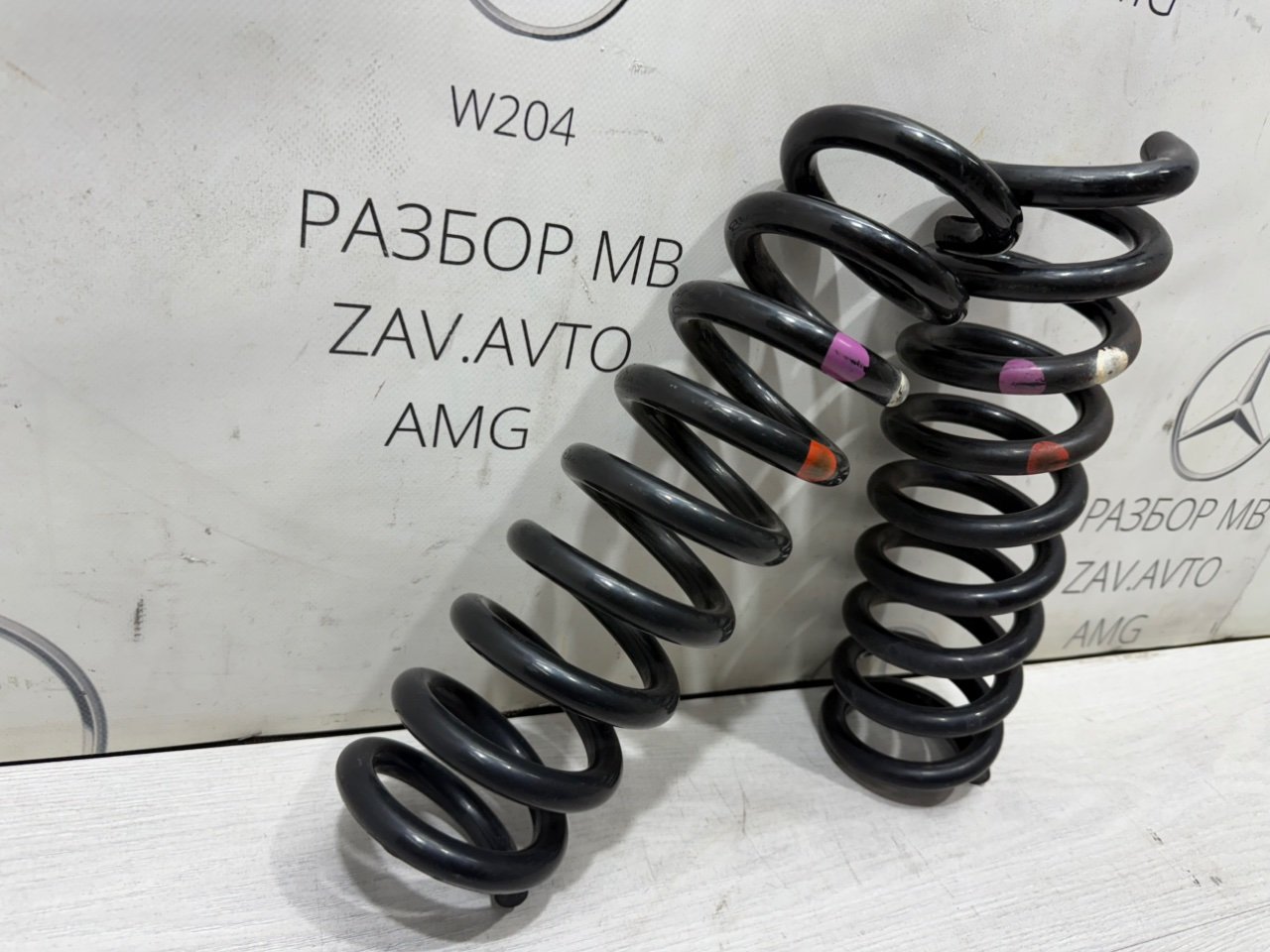 Пружина подвески задняя GLK X204