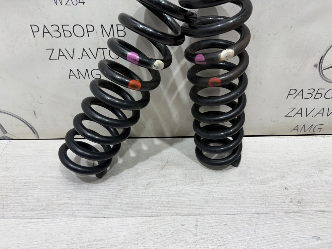 Пружина подвески задняя GLK X204