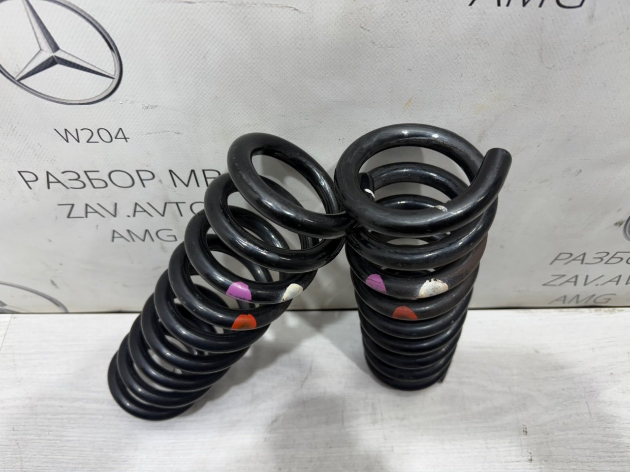 Пружина подвески задняя GLK X204