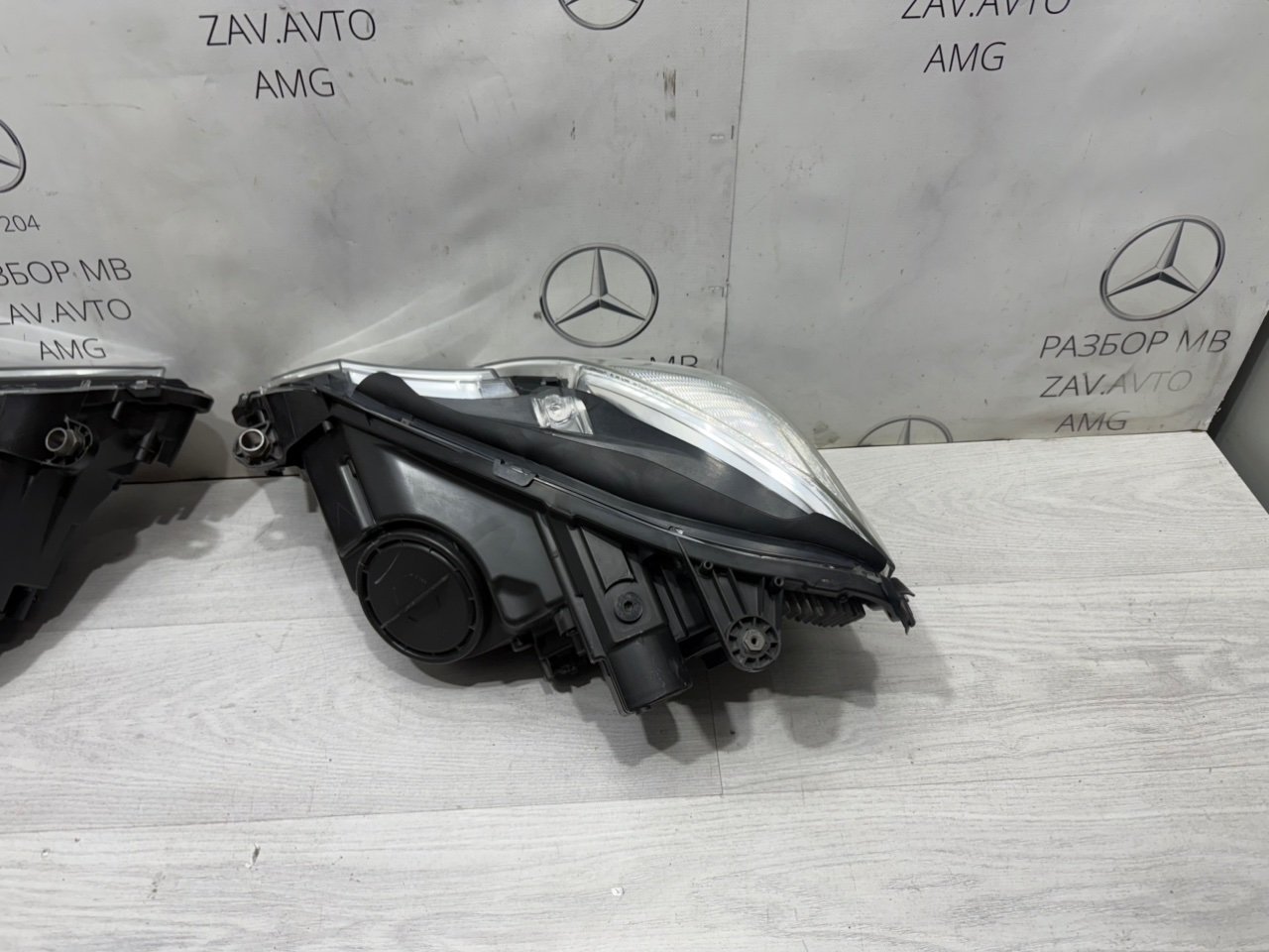 Фара E-class W212