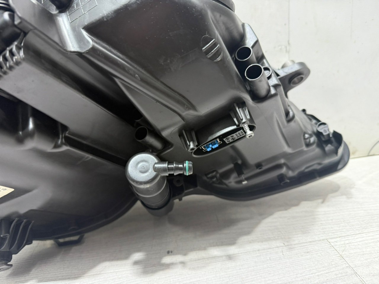 Фара E-class W212