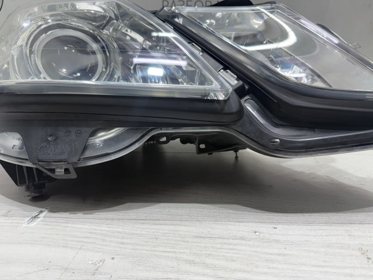 Фара E-class W212