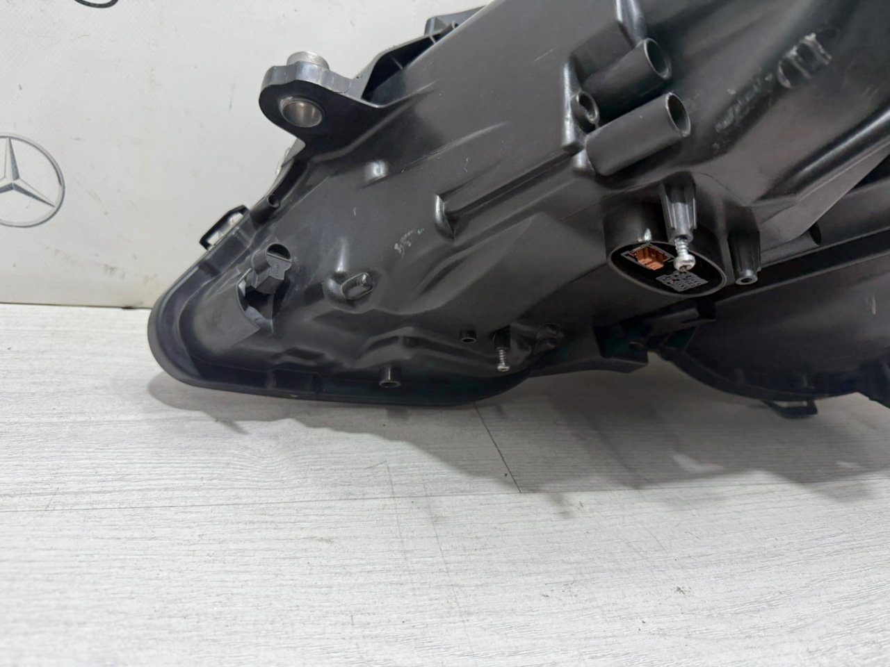 Фара E-class W212