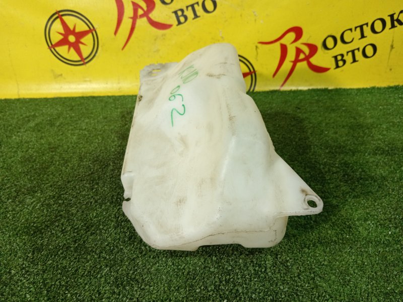 Бачок стеклоомывателя NISSAN DUALIS KJ10 MR20DE