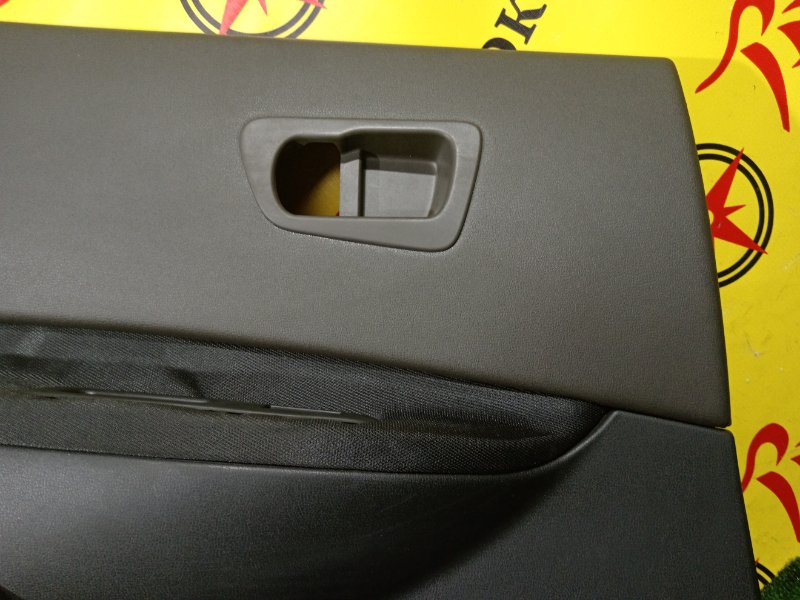 Обшивка двери задняя левая NISSAN DUALIS KJ10 MR20DE Обшивка двери задняя левая NISSAN DUALIS KJ10 MR20DE