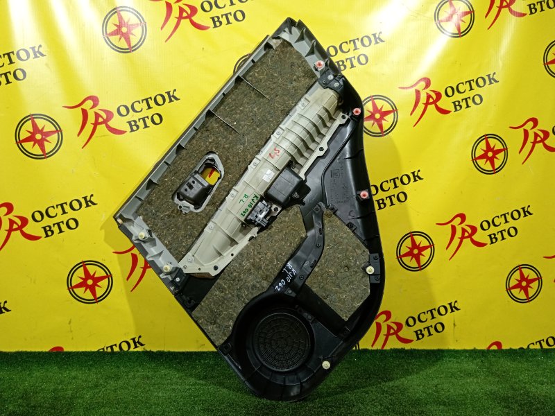 Обшивка двери задняя левая DUALIS 2009 KJ10 MR20DE Обшивка двери задняя левая DUALIS 2009 KJ10 MR20DE