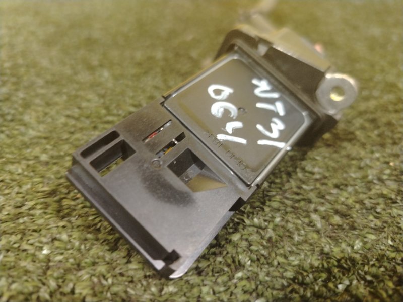 Расходомер (датчик расхода воздуха) NISSAN X-TRAIL NT31-006006 MR20DE Расходомер (датчик расхода воздуха) NISSAN X-TRAIL NT31-006006 MR20DE