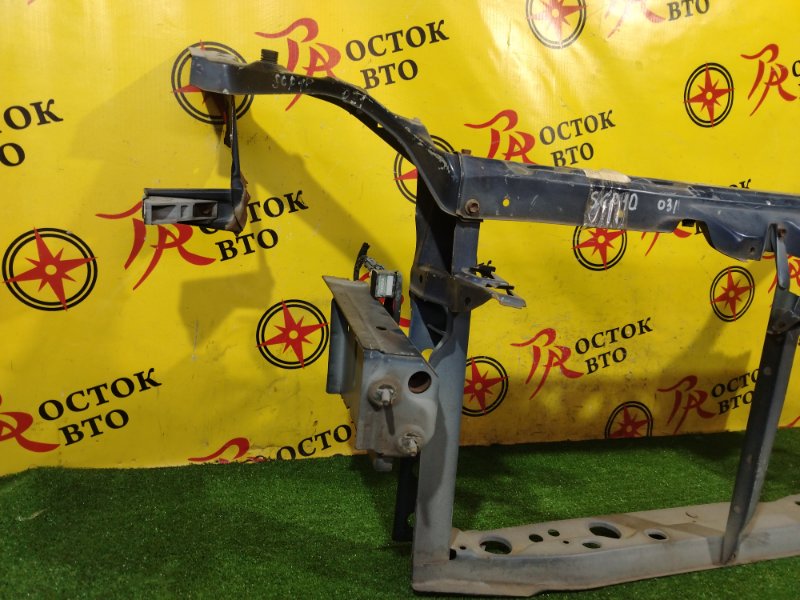 Рамка радиатора VITZ SCP10 1SZ-FE