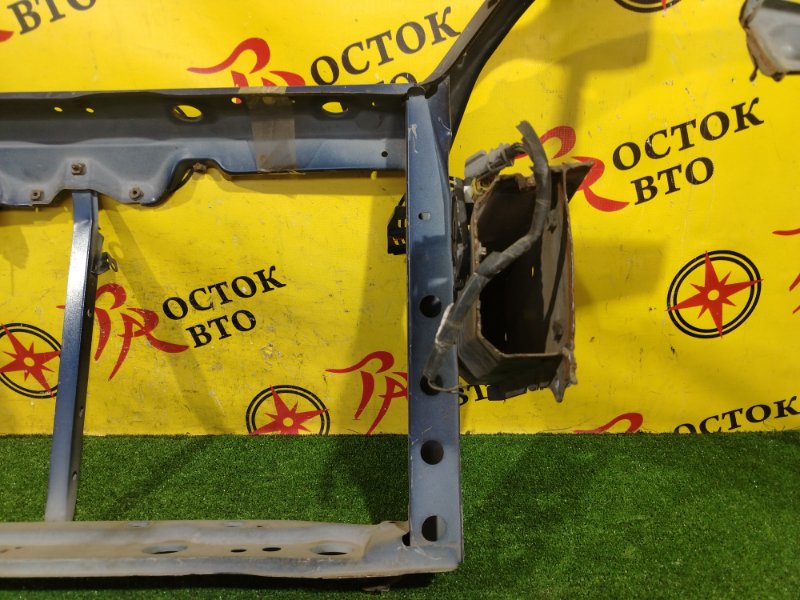 Рамка радиатора VITZ SCP10 1SZ-FE