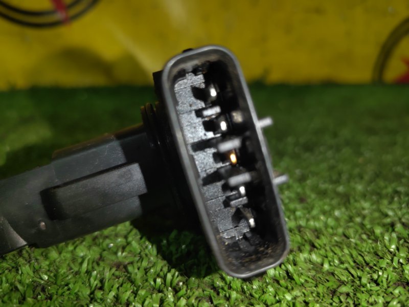 Датчик массового расхода воздуха VERISA DC5W ZY-VE