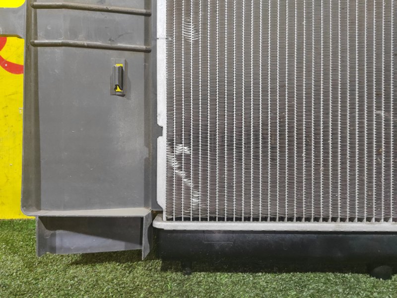 Радиатор основной MARCH 2003 AK12 CR12DE Радиатор основной MARCH 2003 AK12 CR12DE