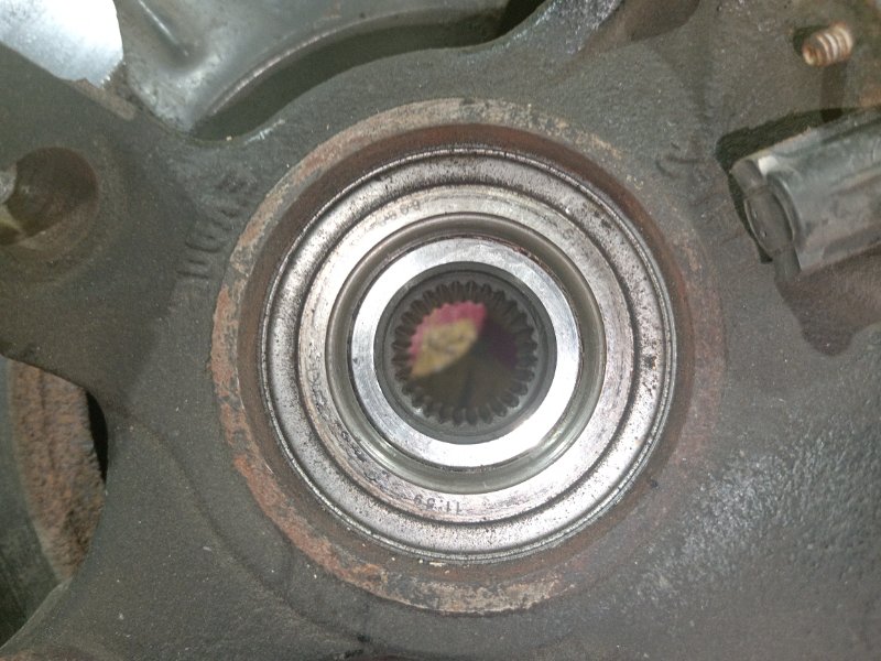 Ступица передняя левая ESCAPE 2008 LFAL3F L3-VE Ступица передняя левая ESCAPE 2008 LFAL3F L3-VE