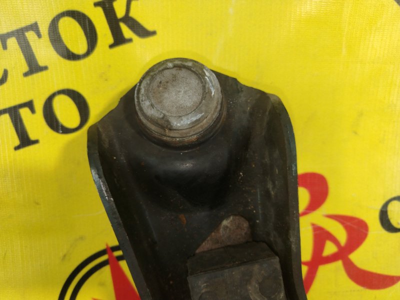 Рычаг передний левый ESCAPE 2008 LFAL3F L3-VE Рычаг передний левый ESCAPE 2008 LFAL3F L3-VE