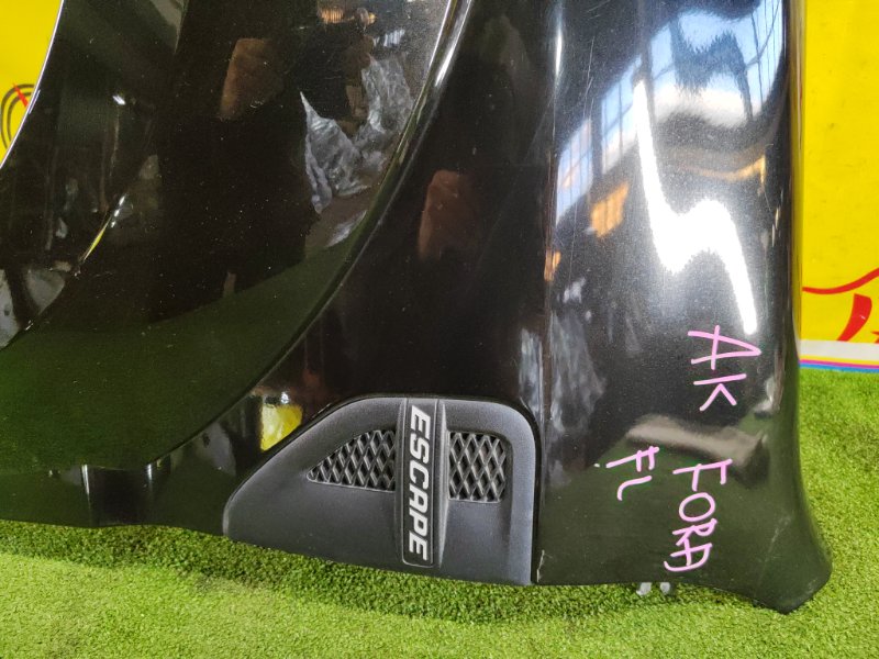 Крыло переднее левое FORD ESCAPE LFAL3F L3-VE