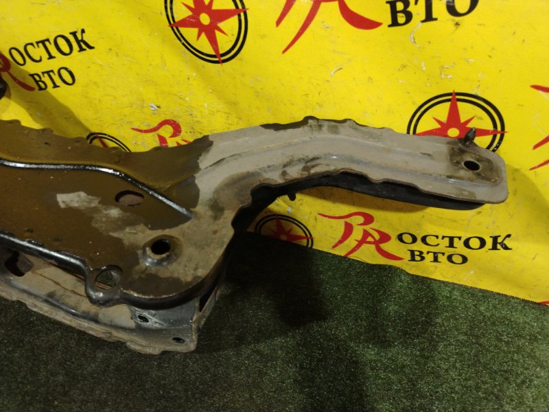 Балка поперечная задняя ESCAPE 2008 LFAL3F L3-VE Балка поперечная задняя ESCAPE 2008 LFAL3F L3-VE