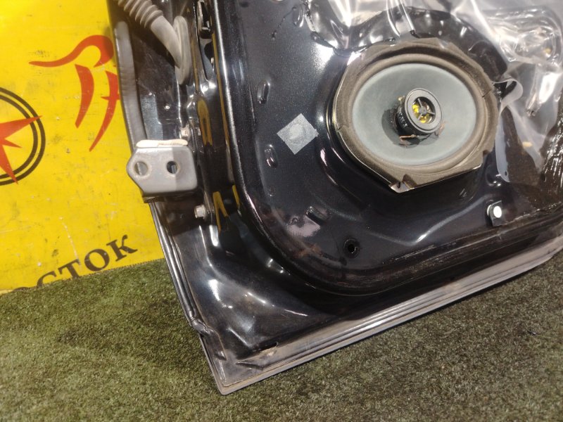 Дверь задняя правая ESCAPE 2008 LFAL3F L3-VE Дверь задняя правая ESCAPE 2008 LFAL3F L3-VE