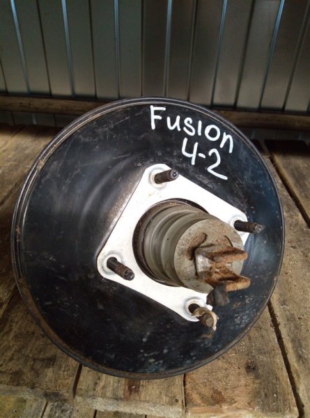 Вакуумный усилитель тормозов (вут) Ford Fusion 2008 (б/у)