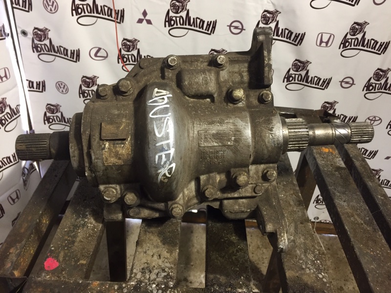 Передняя раздатка рено дастер 4х4. Раздатка рено дастер. Renault duster раздаточная коробка. Раздатка рено дастер 4х4. Раздатка дастер 2л.