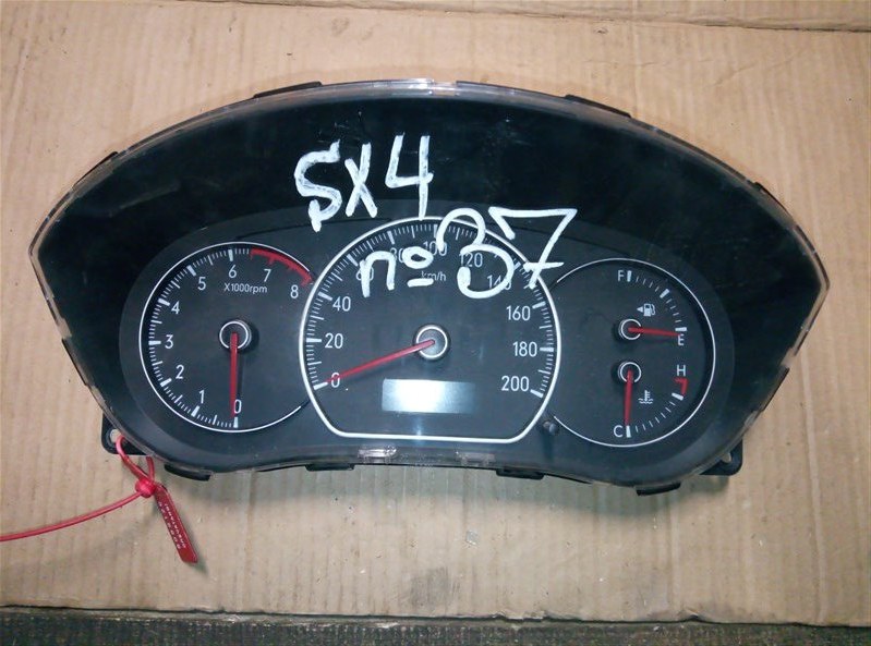 Щиток приборов Suzuki Sx4 (б/у)
