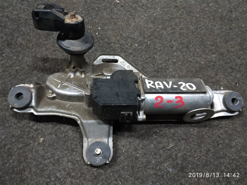 Мотор дворников Toyota Rav4 XA20 задний (б/у)