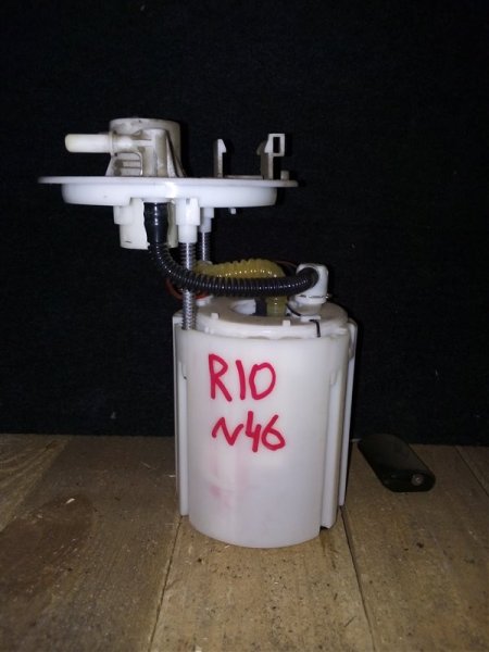 Топливный насос Kia Rio 2013 (б/у)