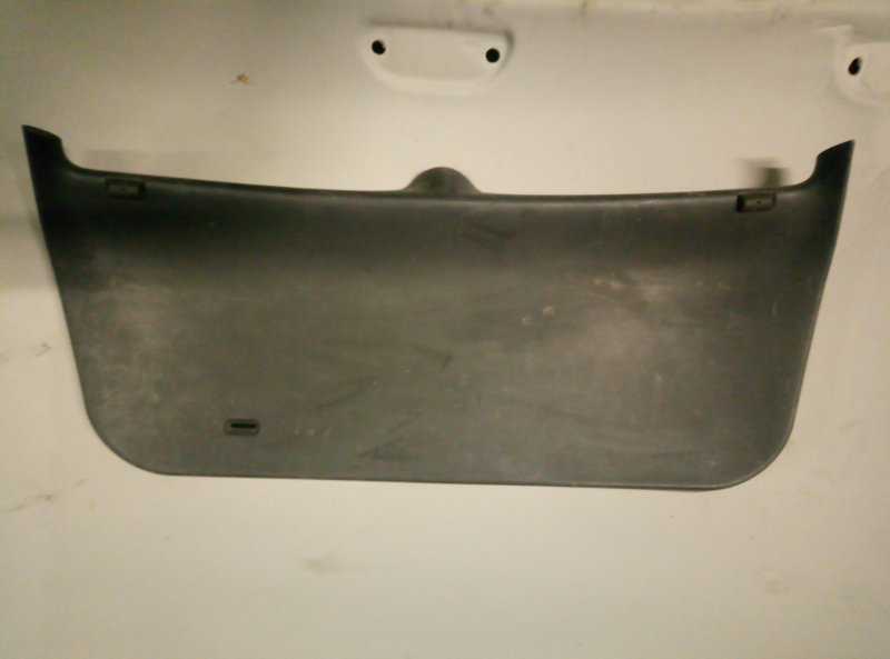 Обшивка крышки багажника Skoda Fabia 1 (б/у)