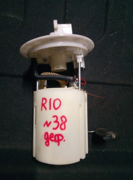 Топливный насос Kia Rio 1.4 2012 (б/у)