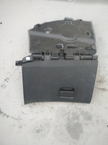 Бардачок Opel Astra J (б/у) Бардачок Opel Astra J (б/у)